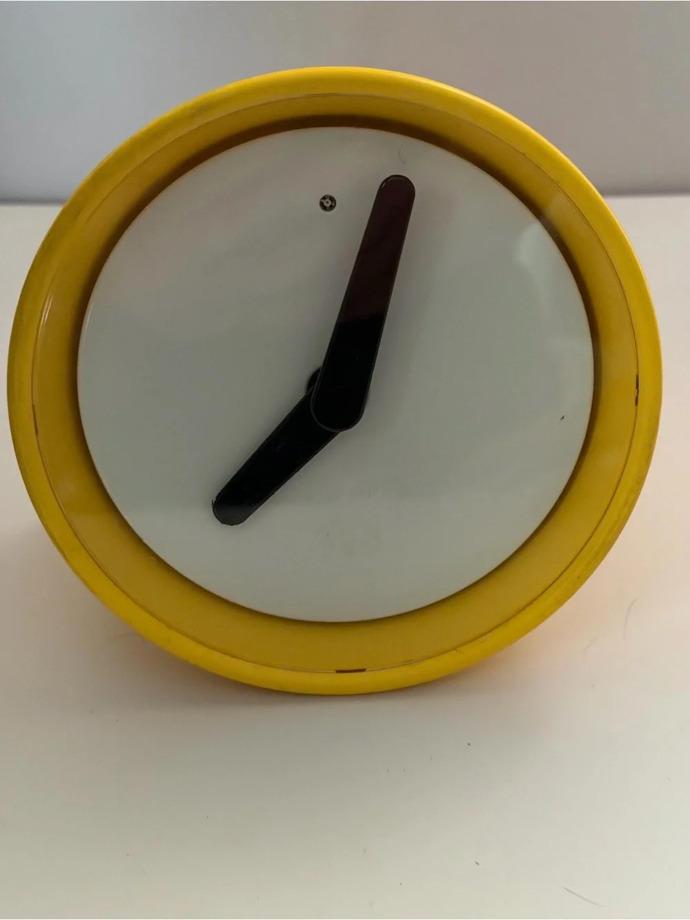 IKEA stolpa Yellow LED Accent Wall Clock - Modern Home Wall Decor